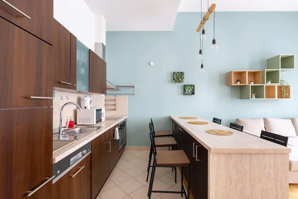 Sage Meadow At Gozsdu Garden Dob 16 Apartment Budapest Hungary